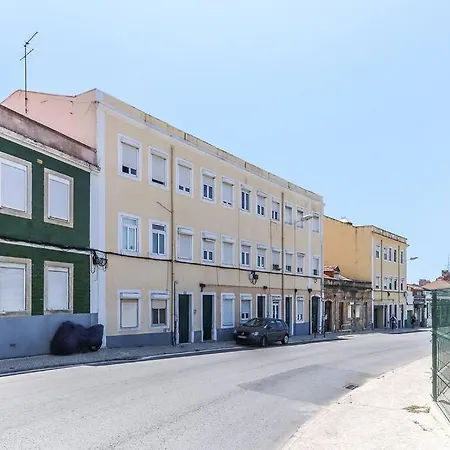 Lejlighed Portucale ! Bright Campo Ourique W/ Terrace Lisboa